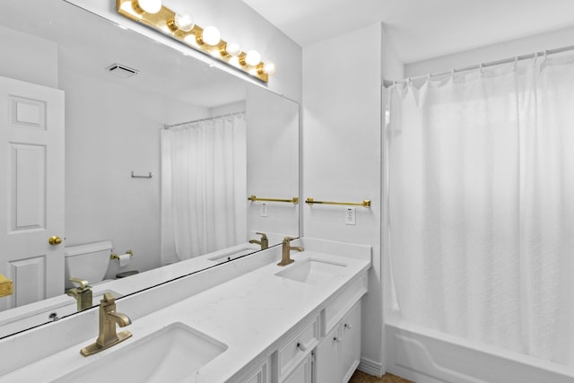 4814 Kirkwall Dr, Sugar Land, TX 77479 - bathroom featuring double vanity and shower / bath combo