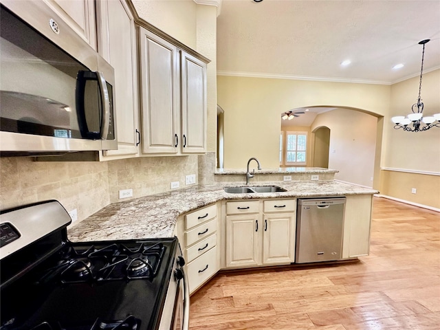 2419 E Tuschman, Pearland, TX 77581 - photo 10