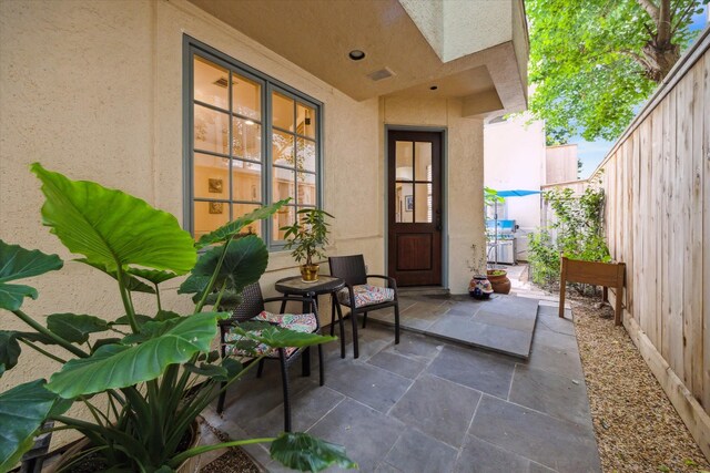 2207 Dunraven Ln, Houston, TX 77019 - view of patio / terrace