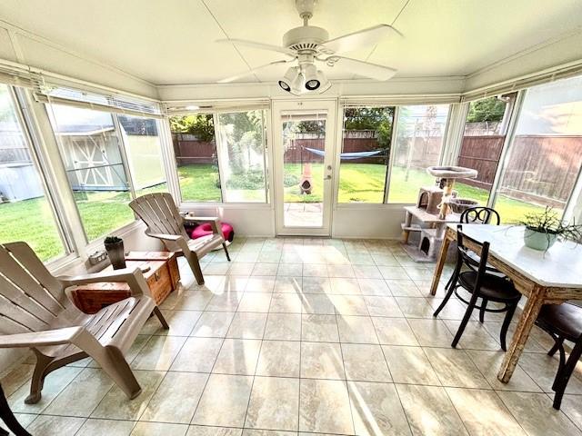 9618 Chatfield St, Houston, TX 77025 - sunroom / solarium featuring plenty of natural light and a ceiling fan