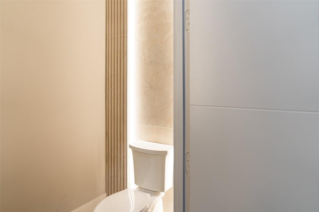 2222 Branard St, Houston, TX 77098 - bathroom view of toilet