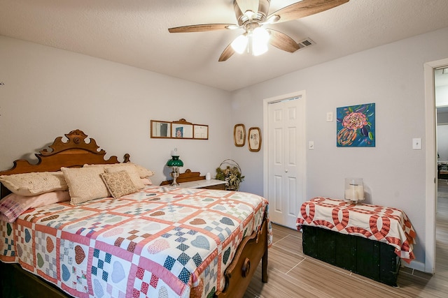 602 Sharondoah Dr, Highlands, TX 77562 - photo 16