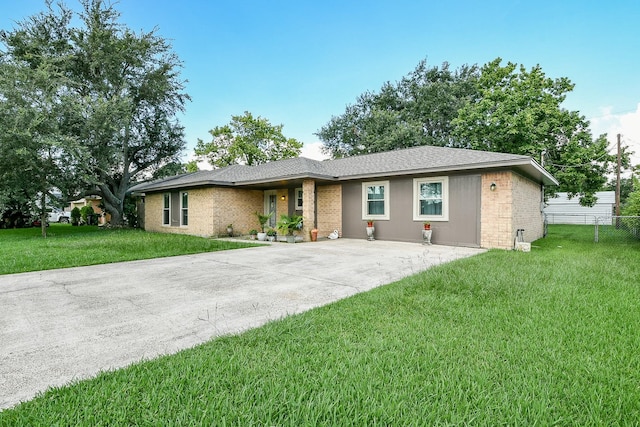 602 Sharondoah Dr, Highlands, TX 77562 - photo 2
