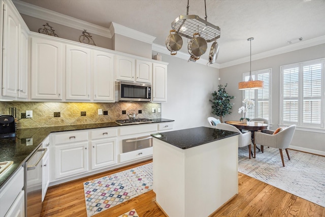 7608 Shady Villa Gdn, Houston, TX 77055 - photo 11