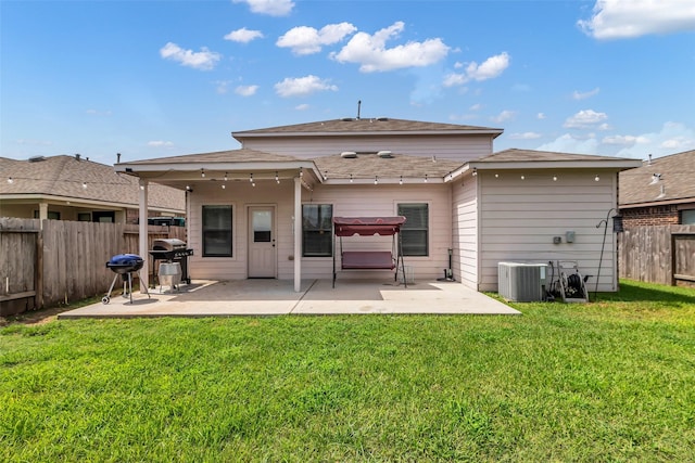 10211 Norway Spruce Ln, Tomball, TX 77375 - back of property with a patio area, a fenced backyard, and roof with shingles