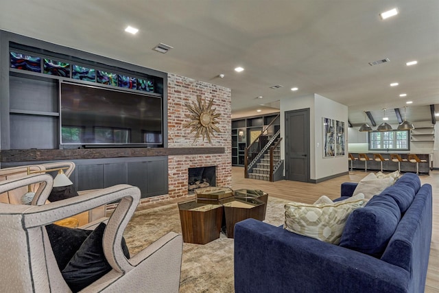 64 Autumn Cres, The Woodlands, TX 77381