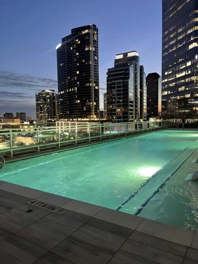 1409 Post Oak Blvd Unit 2204, Houston, TX 77056 - view of pool featuring a view of city