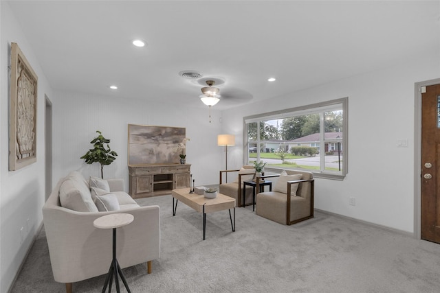 2934 Robertson St, Houston, TX 77009 - living area featuring carpet flooring, a ceiling fan, and recessed lighting