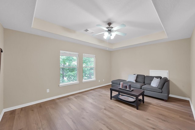 2 Colewood Ct, The Woodlands, TX 77382 - photo 10
