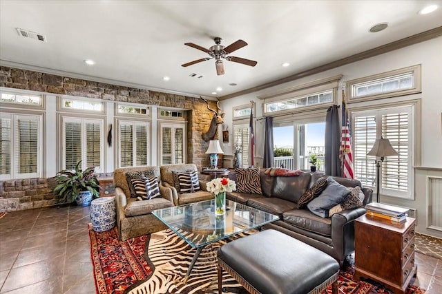 3039 Bayshore Dr, Bacliff, TX 77518 - living area with ornamental molding, a ceiling fan, and recessed lighting