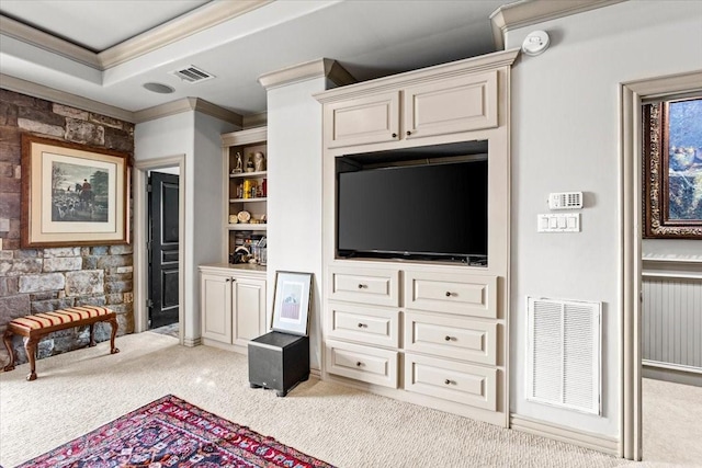 3039 Bayshore Dr, Bacliff, TX 77518 - living room featuring crown molding and carpet