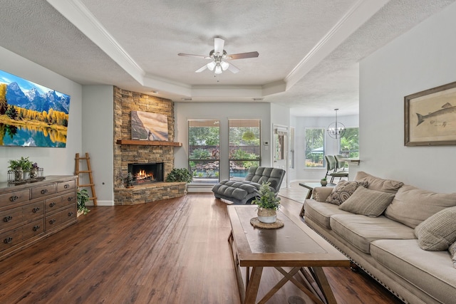 2415 Coachlight Ln, Conroe, TX 77384 - photo 9