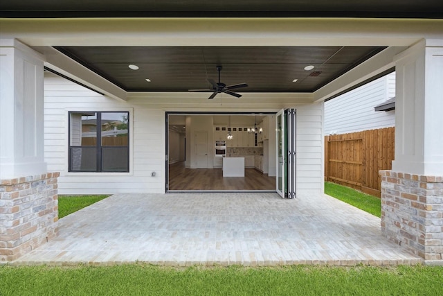 3312 Arbor St, Houston, TX 77004 - view of patio / terrace featuring a ceiling fan