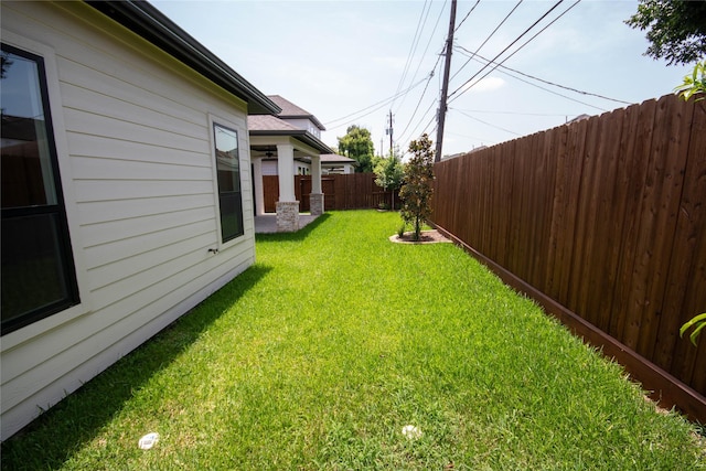 3312 Arbor St, Houston, TX 77004 - view of fenced backyard