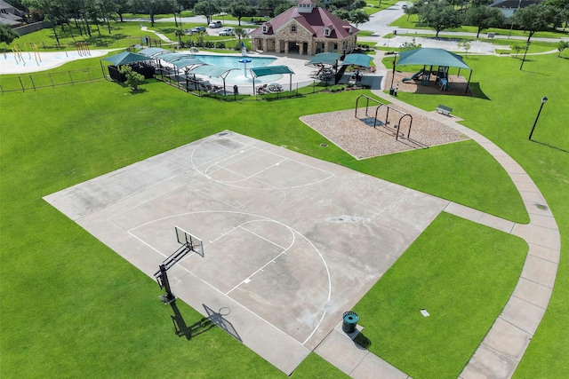 12610 Hobbs Terrace Dr, Tomball, TX 77377 - bird's eye view of a pool area