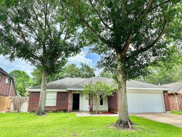 4811 Clover Ln, Pearland, TX 77584 - photo 1