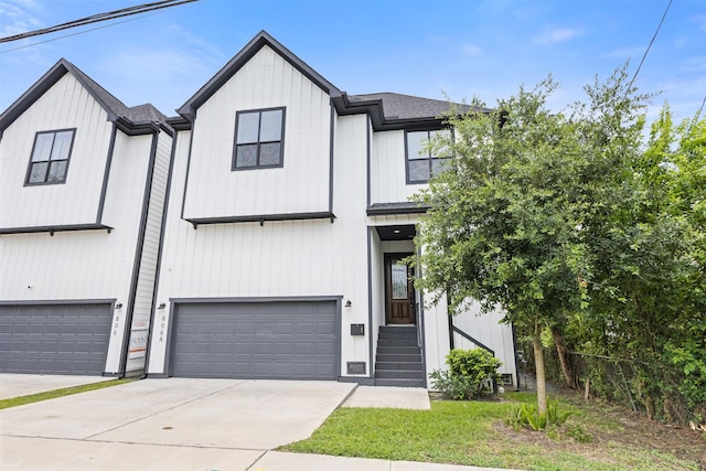 806 E 39th St Unit A, Houston, TX 77022 - modern farmhouse style home with an attached garage, concrete driveway, and a shingled roof