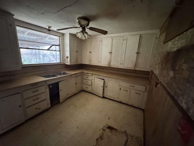 509 N Waggoner St, Electra, TX 76360 - unfurnished office with a sink and a ceiling fan