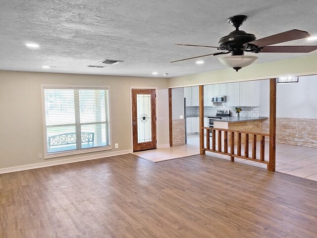 106 N Lake Dr, Winnie, TX 77665 - photo 7