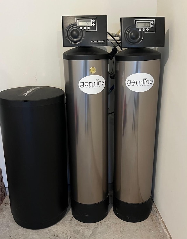 25119 Dunbrook Springs Ln, Katy, TX 77494 - detailed view of a water softener system