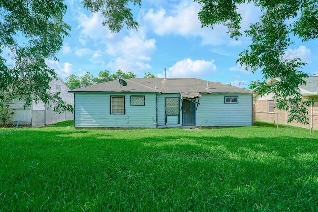 3214 Stallings Dr, Houston, TX 77088 - rear view of property