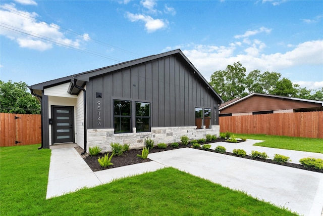 9514 Ashville Dr, Houston, TX 77051 - photo 2