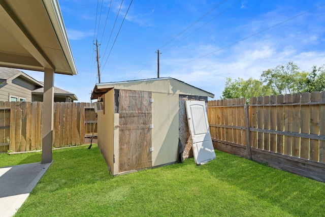 10750 Nathaniel Valley Path, Houston, TX 77016 - view of shed
