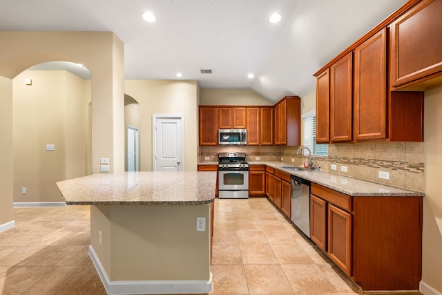 12818 Bridle Springs Ln, Houston, TX 77044 - photo 13