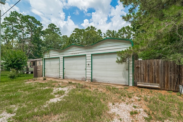 477 Canadian Dr, Trinity, TX 75862