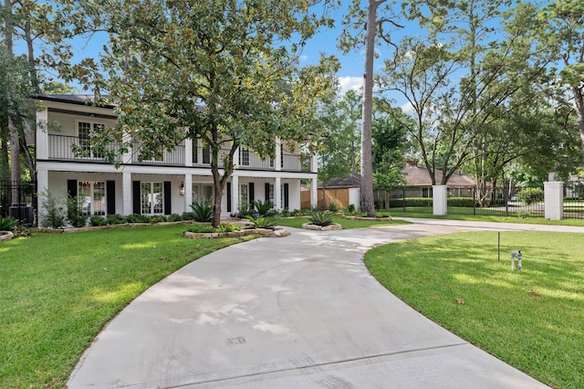 736 Voss Rd, Houston, TX 77024 - photo 1