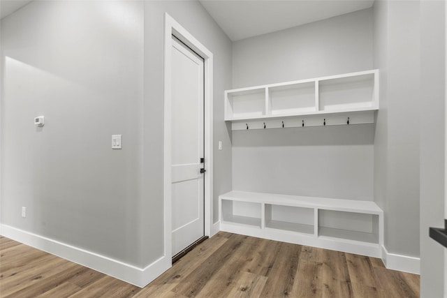 210 Hogan Ln, Hempstead, TX 77445 - mudroom with baseboards and wood finished floors