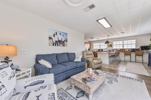 34 Tarpon Ln, Freeport, TX 77541 - living area with light wood finished floors