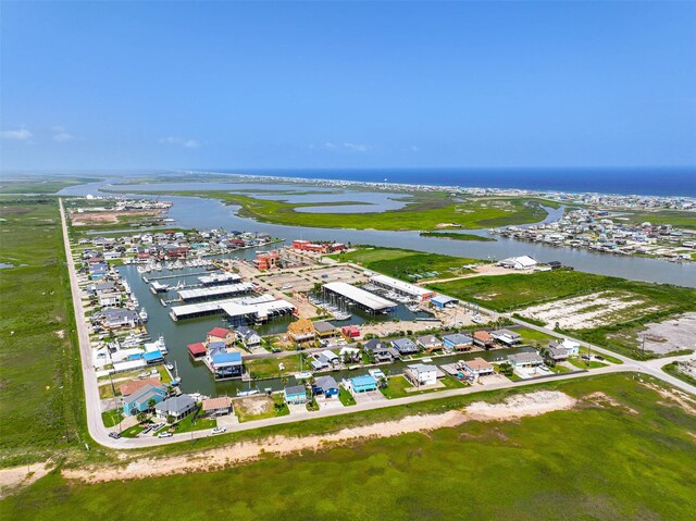 34 Tarpon Ln, Freeport, TX 77541 - bird's eye view of a large body of water