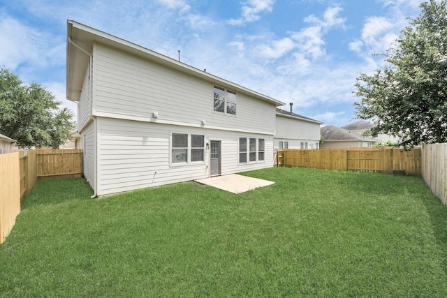 7427 Oakwood Canyon Dr, Cypress, TX 77433 - rear view of house featuring a fenced backyard