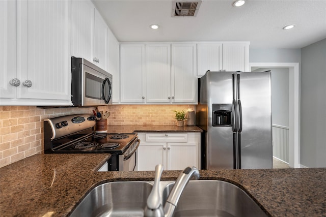 2423 37th St, Galveston, TX 77550 - photo 26