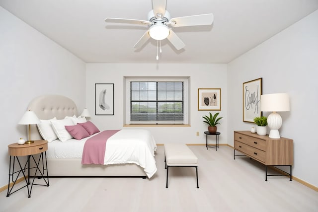 14911 Wunderlich Dr Unit 211, Houston, TX 77069 - bedroom featuring wood finished floors and a ceiling fan