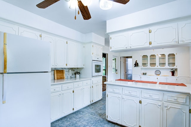 205 Hillcrest Dr, Alvin, TX 77511