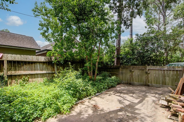 205 Hillcrest Dr, Alvin, TX 77511