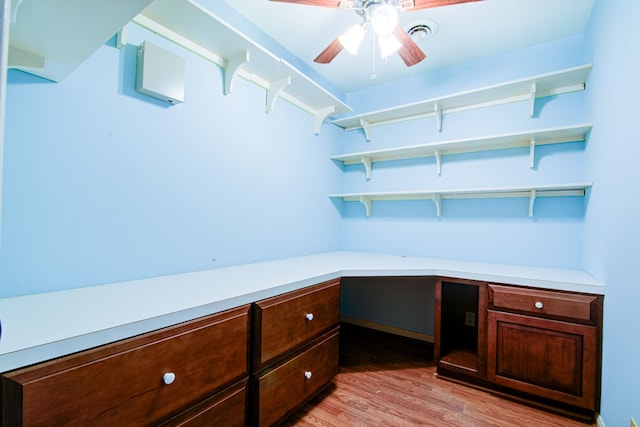 205 Hillcrest Dr, Alvin, TX 77511