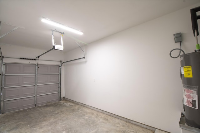 324 Gans St Unit B, Houston, TX 77029 - garage featuring water heater and a garage door opener