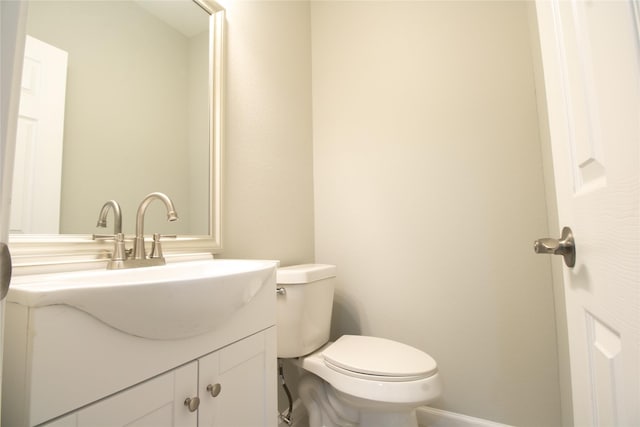 324 Gans St Unit B, Houston, TX 77029 - bathroom featuring toilet and vanity