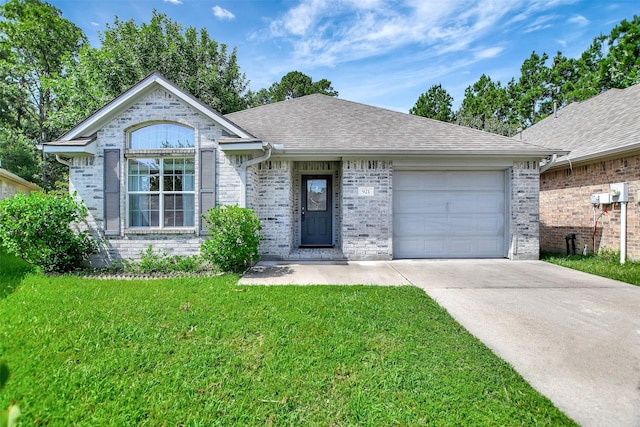 921 Chase Ct, Conroe, TX 77301 - photo 1
