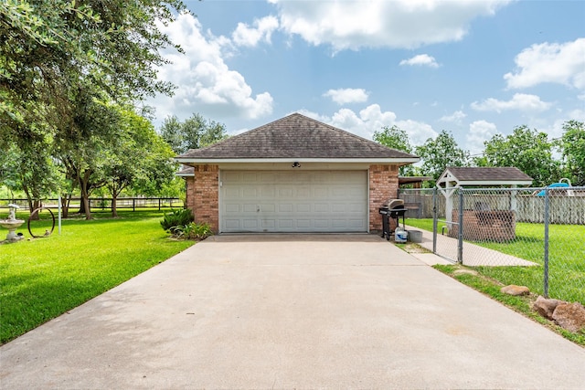 15631 Fir Rd, Santa Fe, TX 77517 - view of detached garage