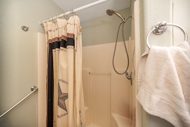 925 Royal Rd, Port Lavaca, TX 77979 - view of bathroom