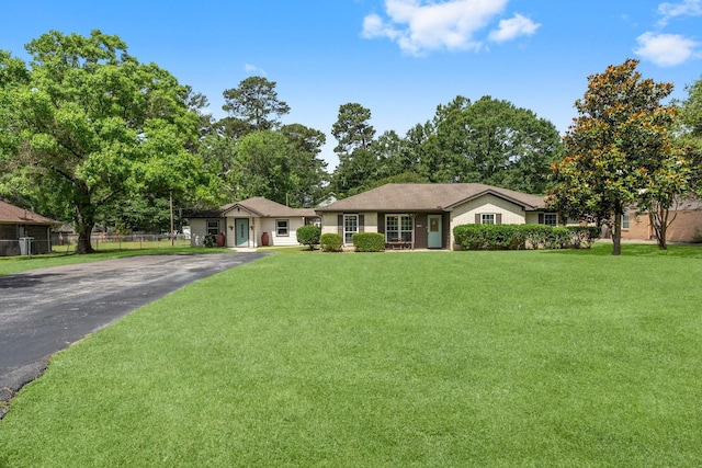 32047 S Wiggins St, Magnolia, TX 77355 - single story home with driveway