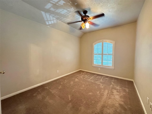 12807 Stratford Heights Dr, Sugar Land, TX 77498 - unfurnished room featuring a ceiling fan, carpet, and vaulted ceiling
