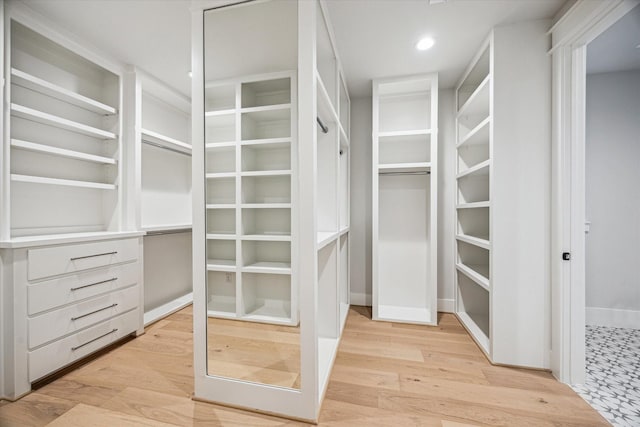 608 E 25th St, Houston, TX 77008 - walk in closet featuring light wood-style floors