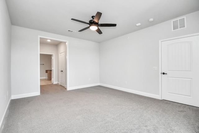 6804 Westview Dr Unit 3405, Houston, TX 77055 - empty room with ceiling fan, carpet flooring, and a smoke detector