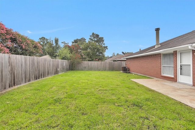 2307 Pine Cone Dr, Houston, TX 77339 - fenced backyard featuring a patio