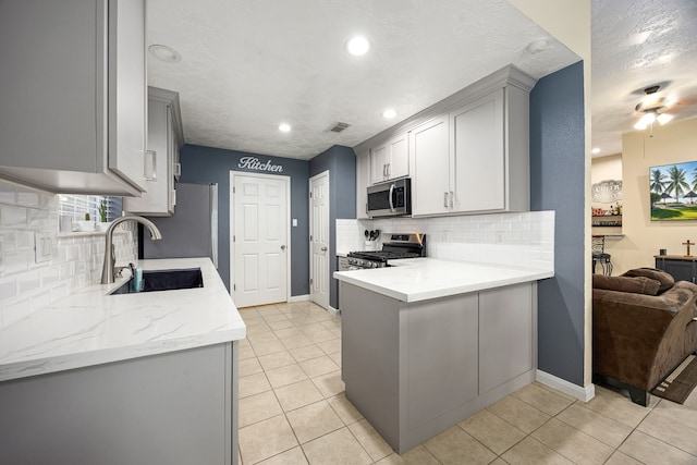 4818 Marburg Ct, Houston, TX 77066 - photo 14